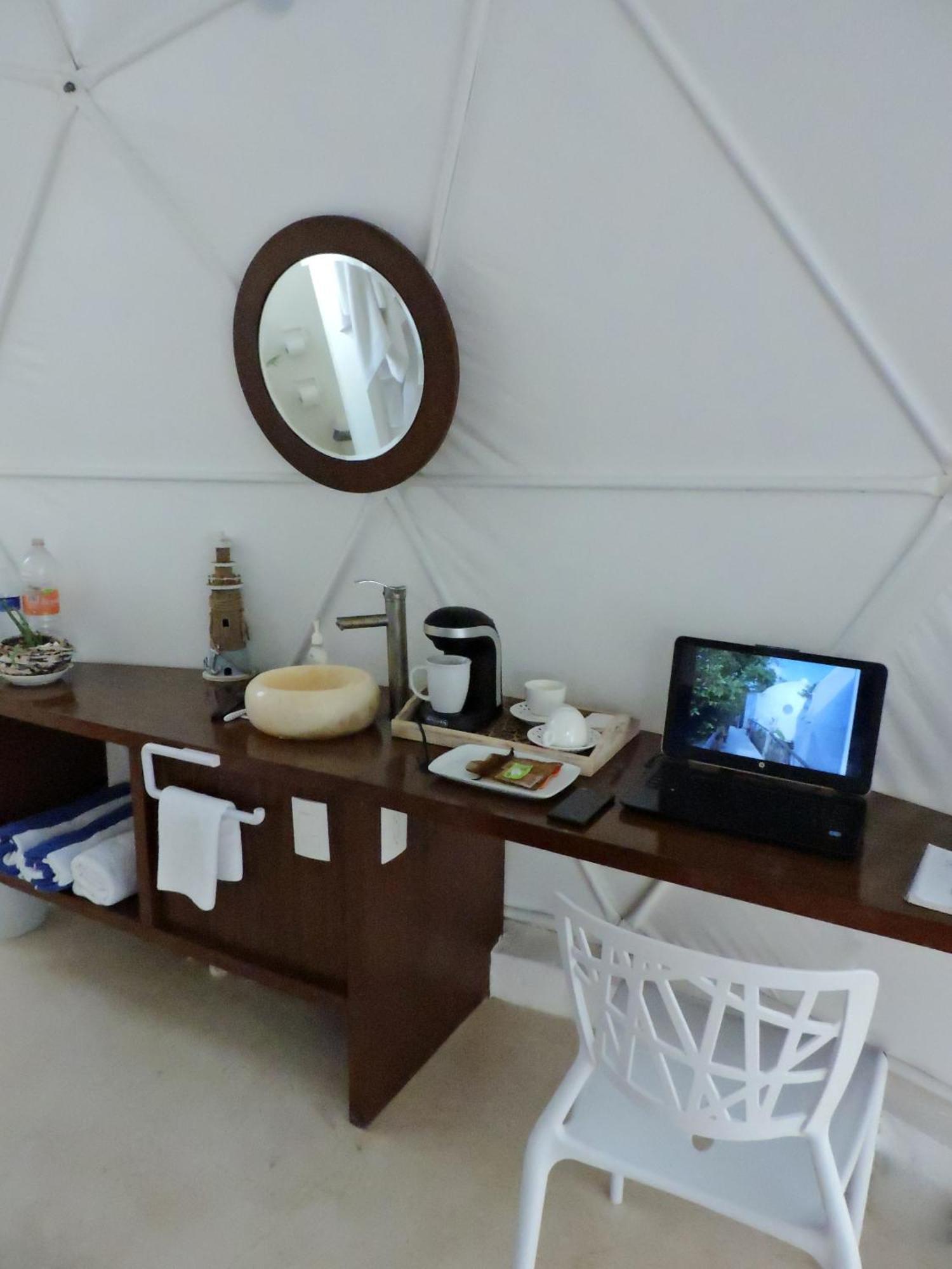 Cozy Room Near The Beach, Party Zone 툴룸 외부 사진